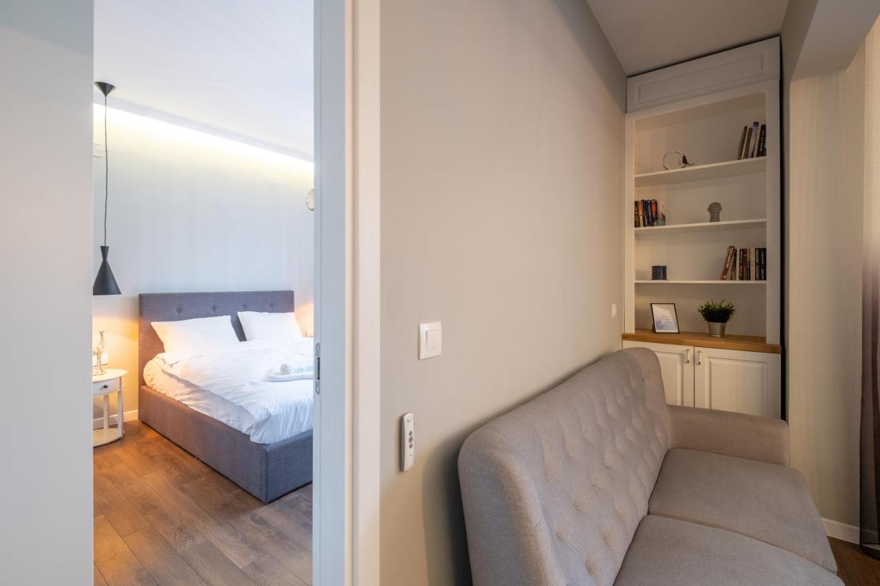 Designer & Cozy 2Bd Flat With A Parking In The City Center By Flat Mаnager Sofia Esterno foto